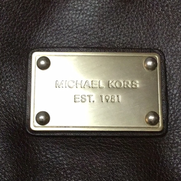 MICHAEL KORS DARK EXPRESSO BROWN  SOFT LEATHER CLUTCH WITH 2 TASSEL WEAVE BOTTOM - Picture 13 of 14